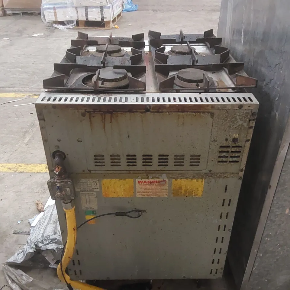 LINCAT OG7001/N COMMERCIAL 4 BURNER GAS RANGE