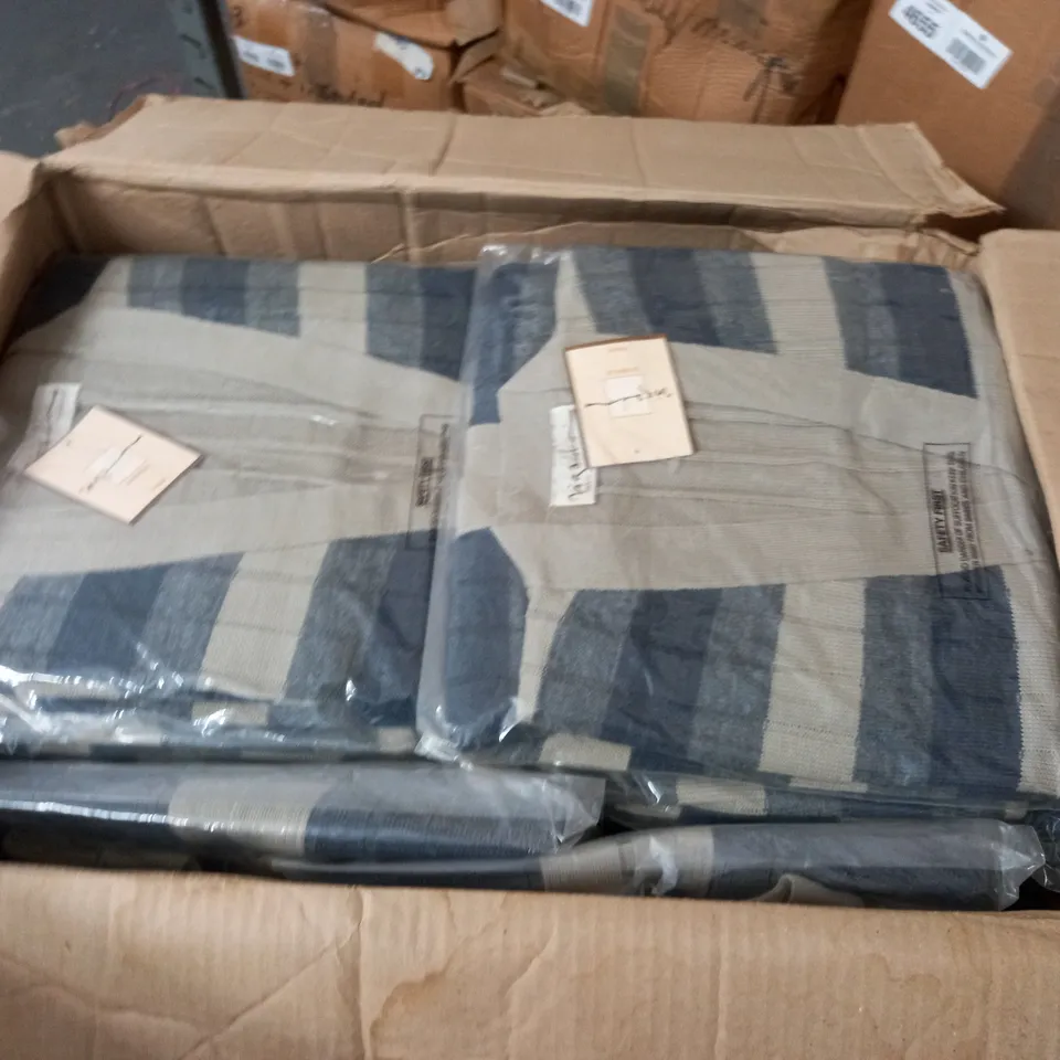 LOT OF APPROXIMATELY 34 LA MEILLE OPEN FRONT CARDIGANS - SIZE UNSPECIFIED