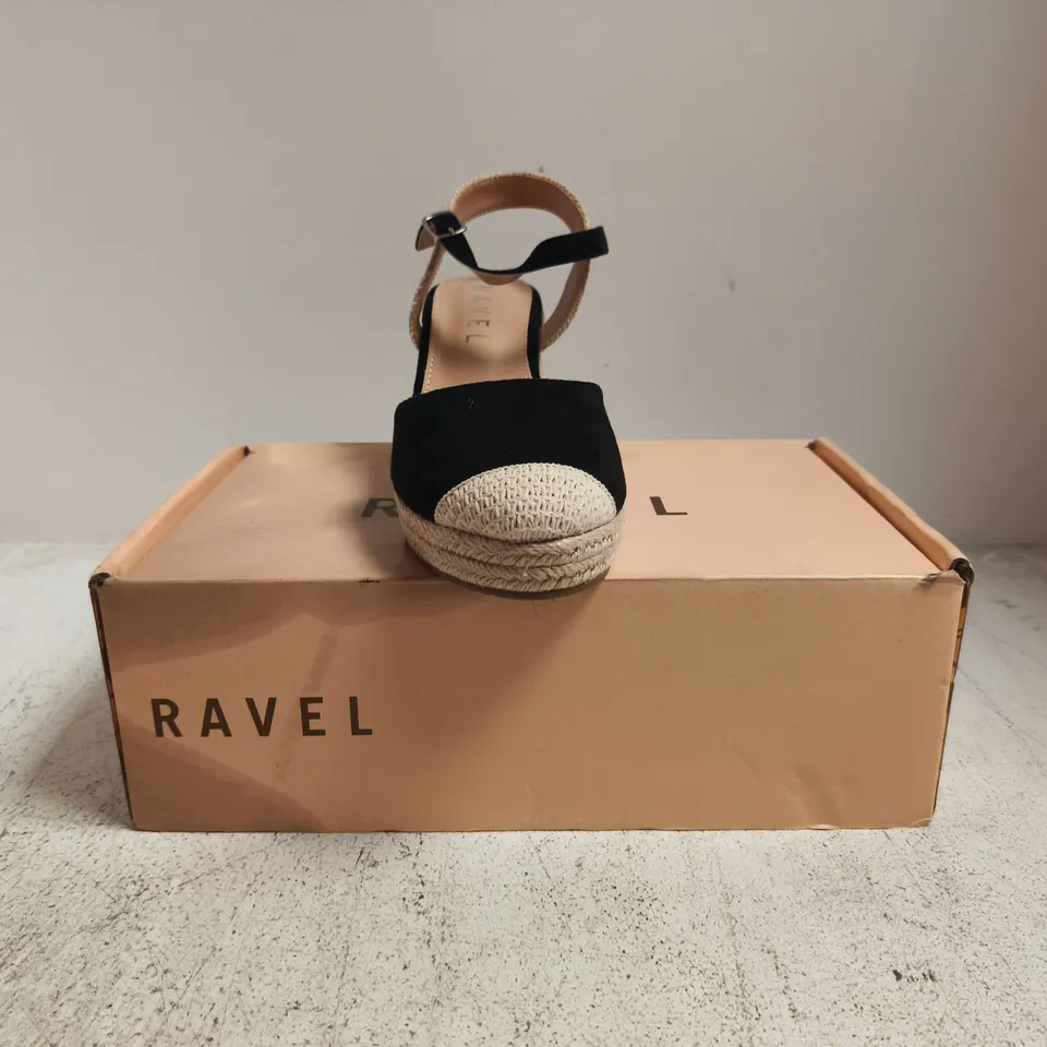 BOXED PAIR OF RAVEL CLOSED TOE WEDGE SANDALS IN BLACK/SAND SIZE UK 6