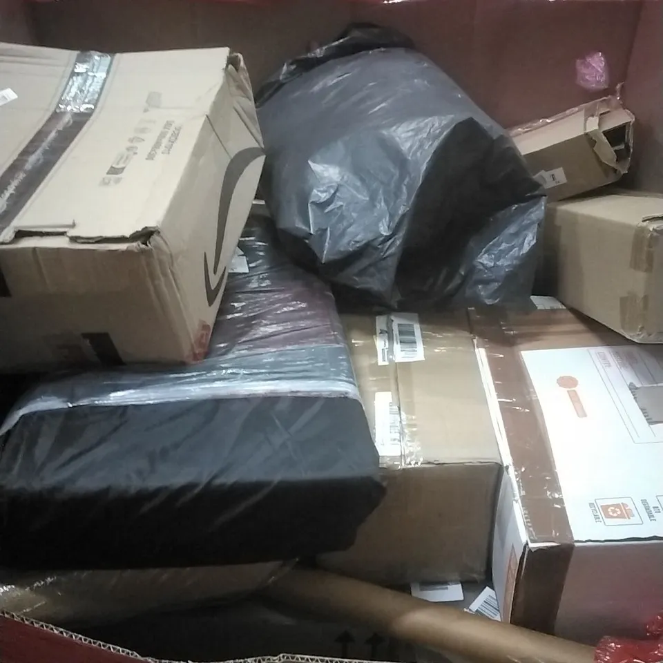 PALLET OF ASSORTED HOUSEHOLD GOODS AND PRODUCTS TO INCLUDE; HIGH PRESSURE WASHER, HAKUNA MATTE CLOUD PLAY, BLINDS, BOXED FURNITURE ETC