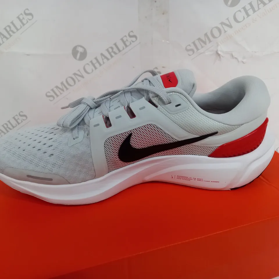 BOXED PAIR OF NIKE AIR ZOOM VOMERO 16 GREY TRAINERS SIZE 7.5 