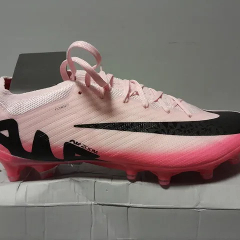 BOXED PAIR OF NIKE MERCURIAL SUPERFLY 9 ELITE IN PINK - UK 9