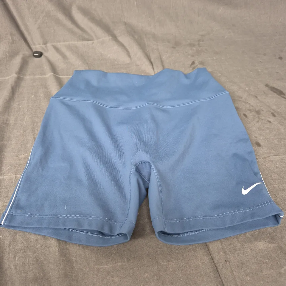 NIKE ONE DRI-FIT SHORTS – BLUE SIZE L 