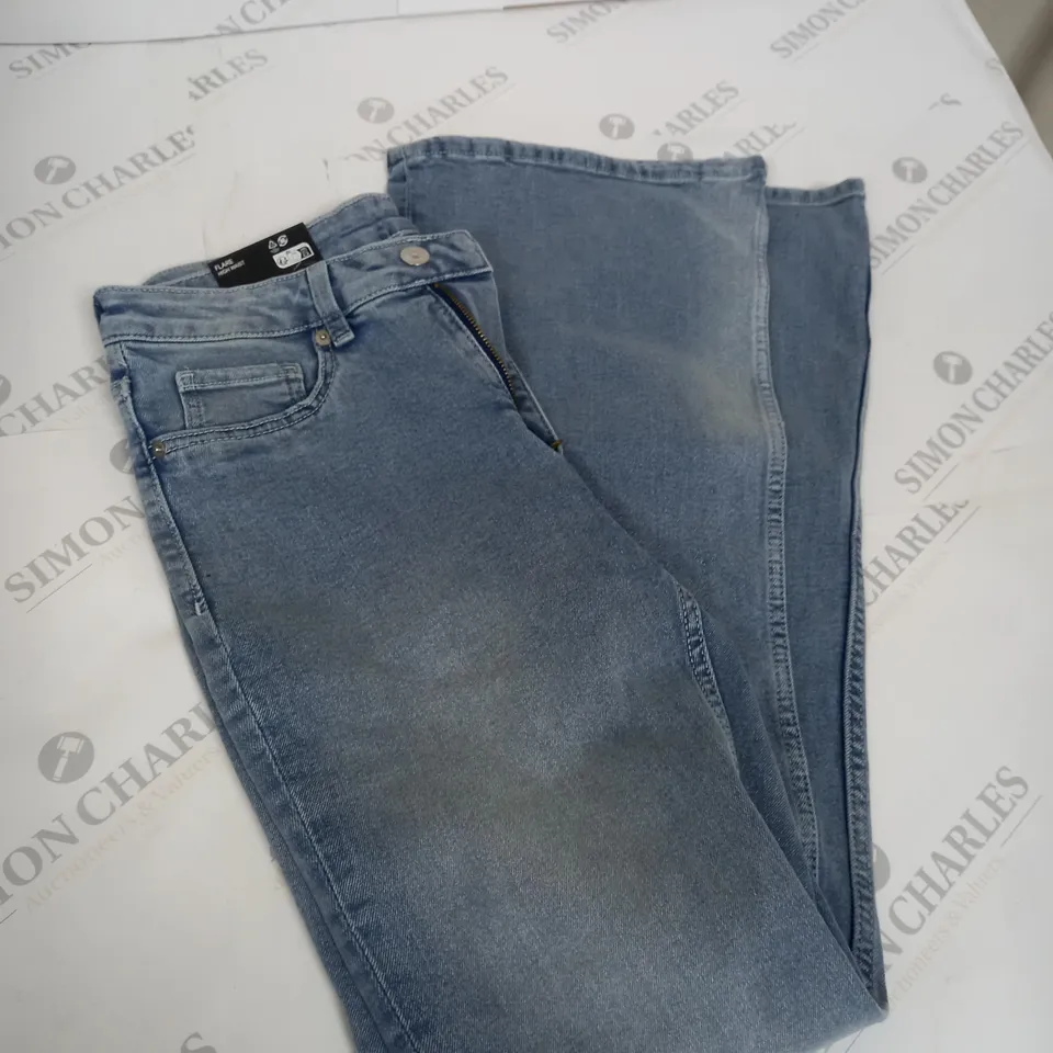 FLARE HIGHWAIST DENIM JEANS SIZE 12