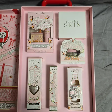 P.LOUISE WRAPPED & READY BEAUTY GIFT SET 