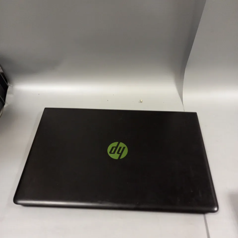 HP PAVILION 7265 LAPTOP