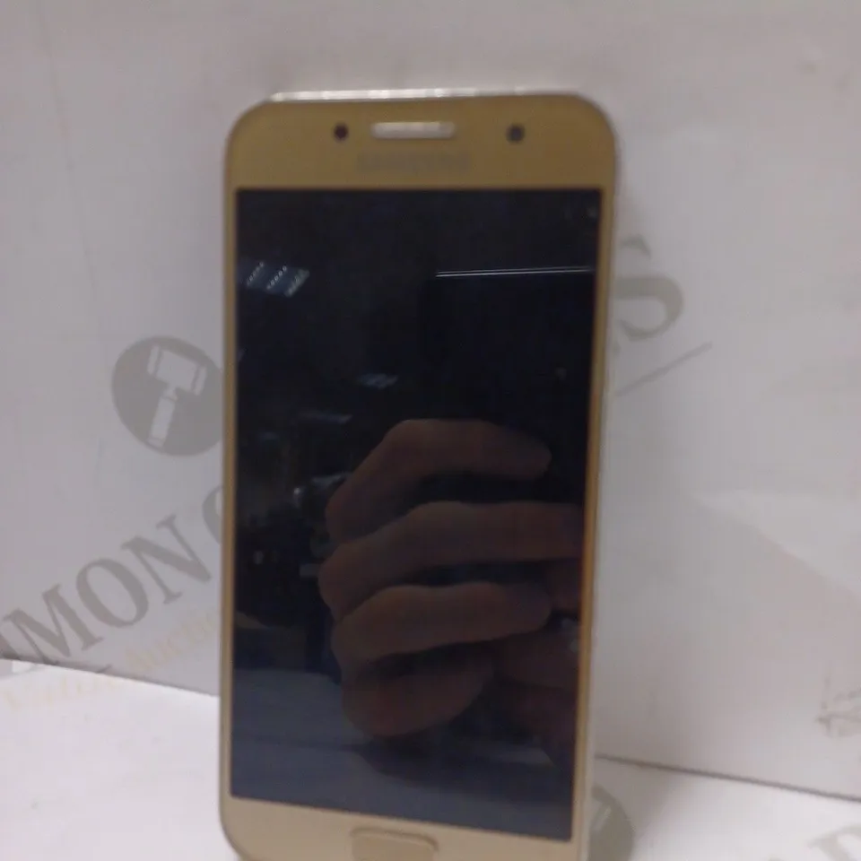SAMSUNG GALAXY A5