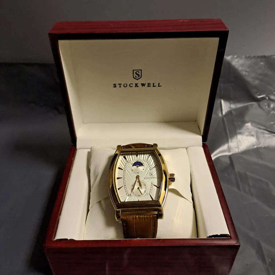 STOCKWELL WATCH WITH MOONPHASE MOVEMENT WITH BROWN LEATHER STRAP