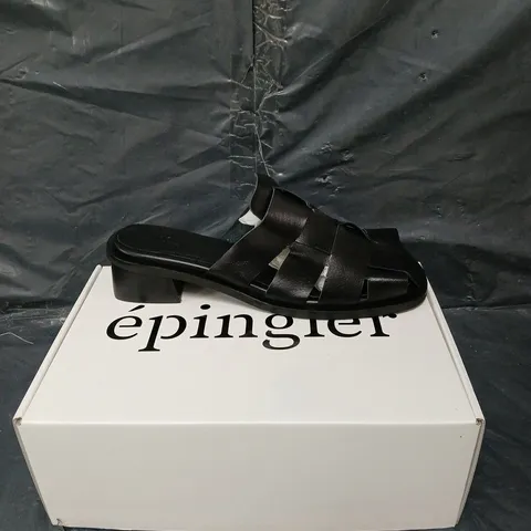 BOXED PAIR OF EPINGLER CUBE HEEL ALL BLACK SIZE 40