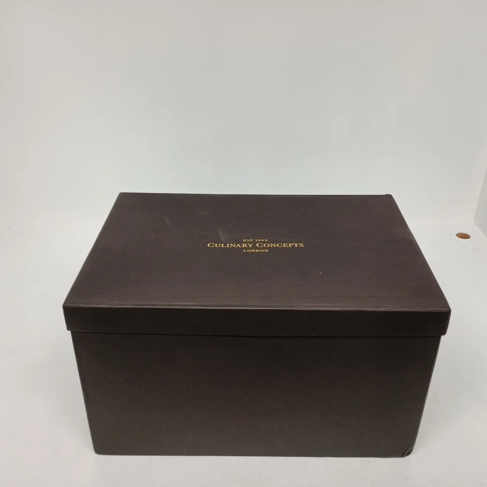 CULINARY CONCEPTS HAMMERED CHAMPAGNE BATH BOXED