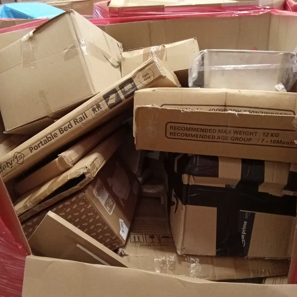 PALLET OF ASSORTED HOUSEHOLD GOODS AND PRODUCTS TO INCLUDE; MEMORY FOAM PILLOW, TRAVEL MAP, PORTABLE BED RAIL ETC