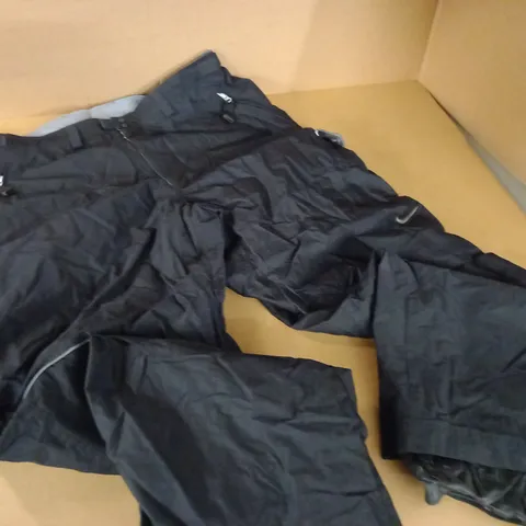 NIKE ACG BLACK TROUSERS - 3XL