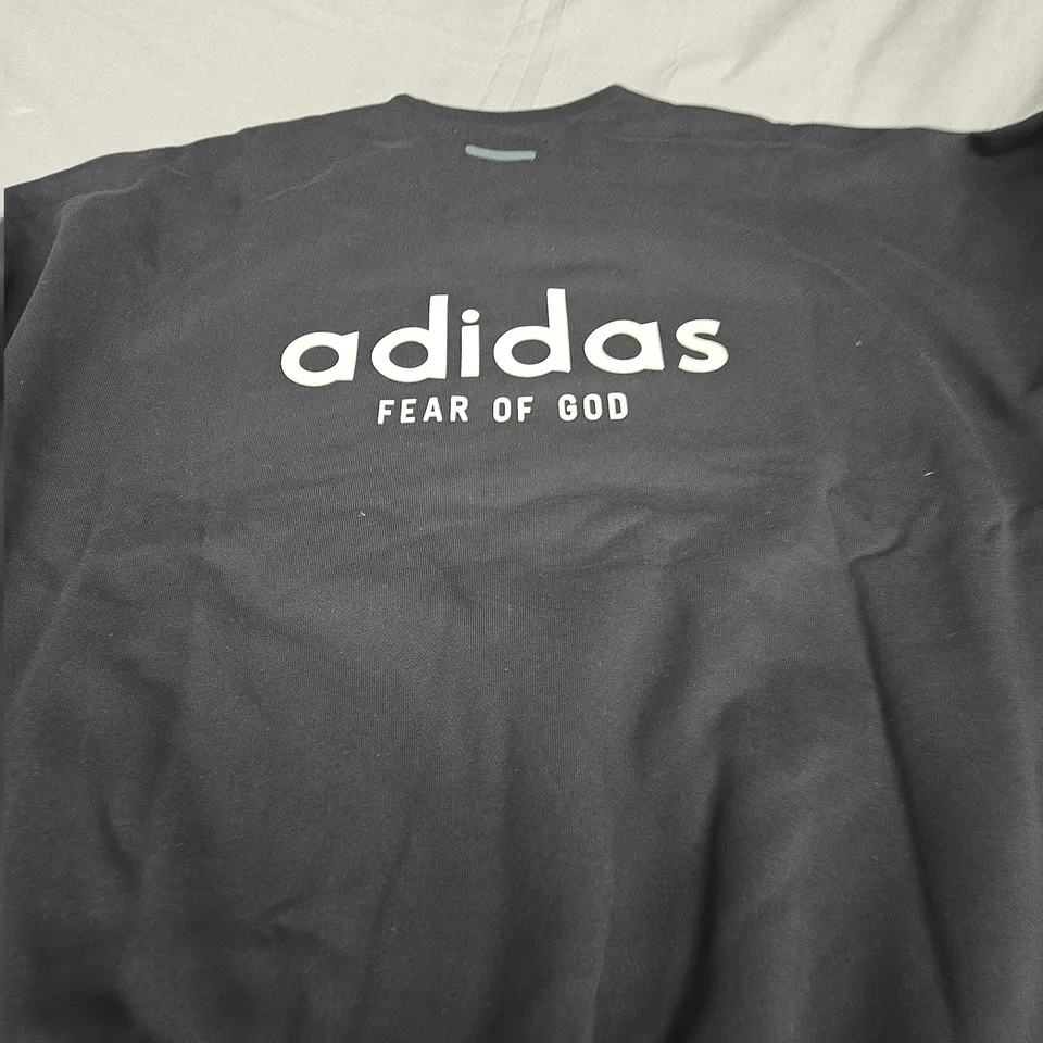 ADIDAS FEAR OF GOD SWEATSHIRT SIZE M