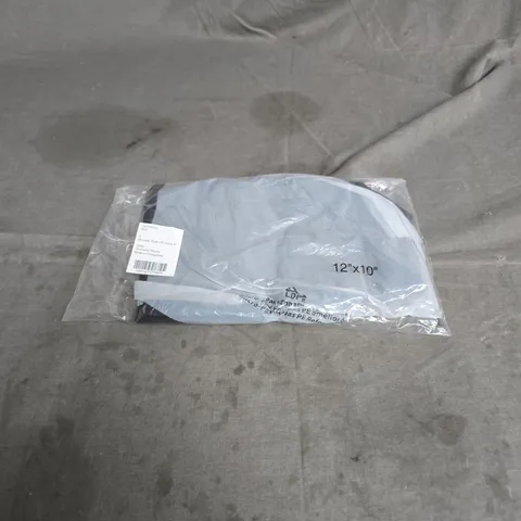 BAGGED LULULEMON WUNDER TRAIN HR SHORT 4" IN BLACK SIZE 8