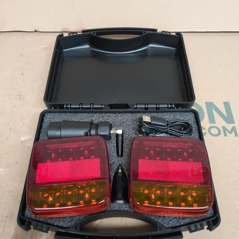WIRELESS LED TRAILER TAIL LIGHT KIT 