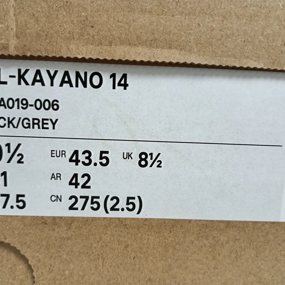 OASICS GEL-KAYANO 14 SIZE 8.5 (BLACK/GREY)
