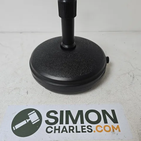 BLACK PLASTIC PARASOL FILLABLE BASE