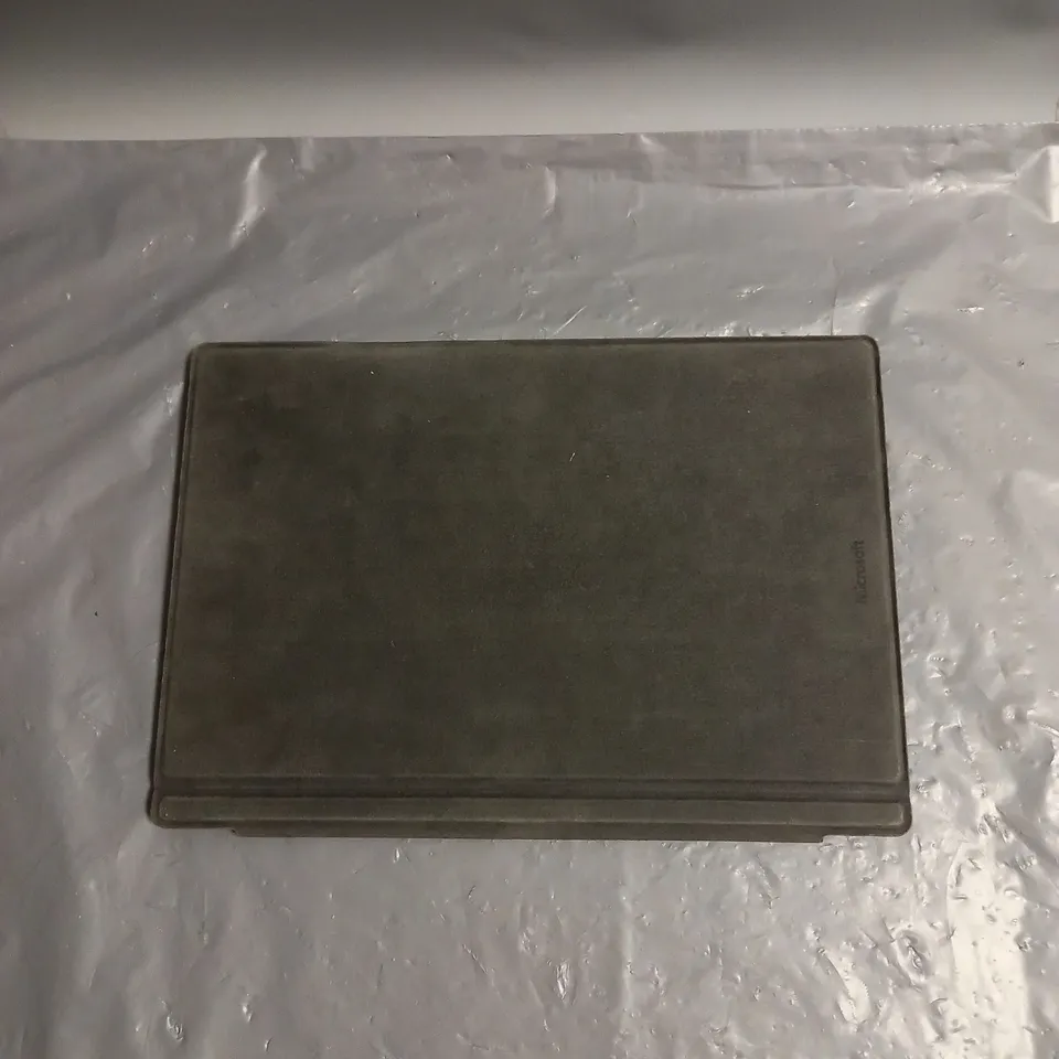 MICROSOFT SURFACE PRO 1796 12.3" IN SILVER