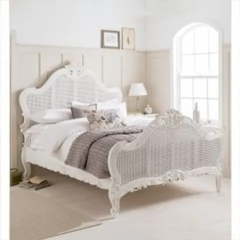 BRAND NEW BOXED HOMES DIRECT 365 WHITE FRENCH ANTIQUE STYLE BED FRAME DOUBLE (4 BOXES)