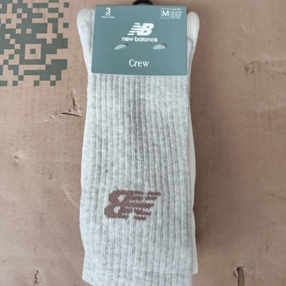 NEW BALANCE 3-PACK CREW SOCKS N ASSORTED COLOURS SIZE MEDIUM
