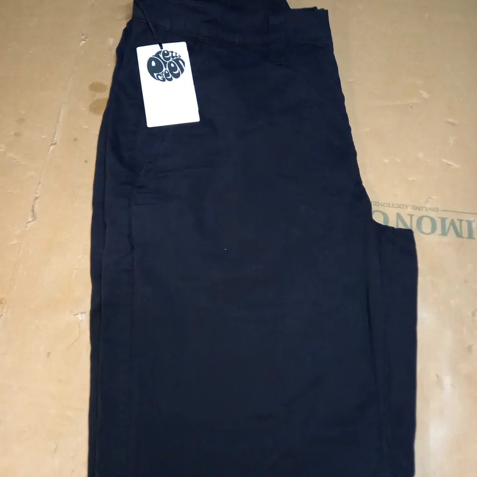 PRETTY GREEN ERWOOD SLIM FIT CHINOS SIZE 30
