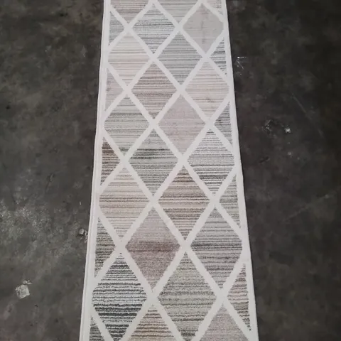 LAUBIN BROWN AND GREY RUG 525X60CM