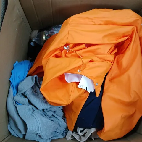 LARGE BOX OF ASSORTED CLOTHING ITEMS 