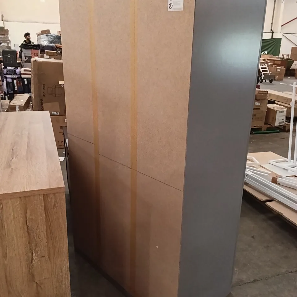2-DOOR WARDROBE WITH A MIRRORED DOOR - GREY