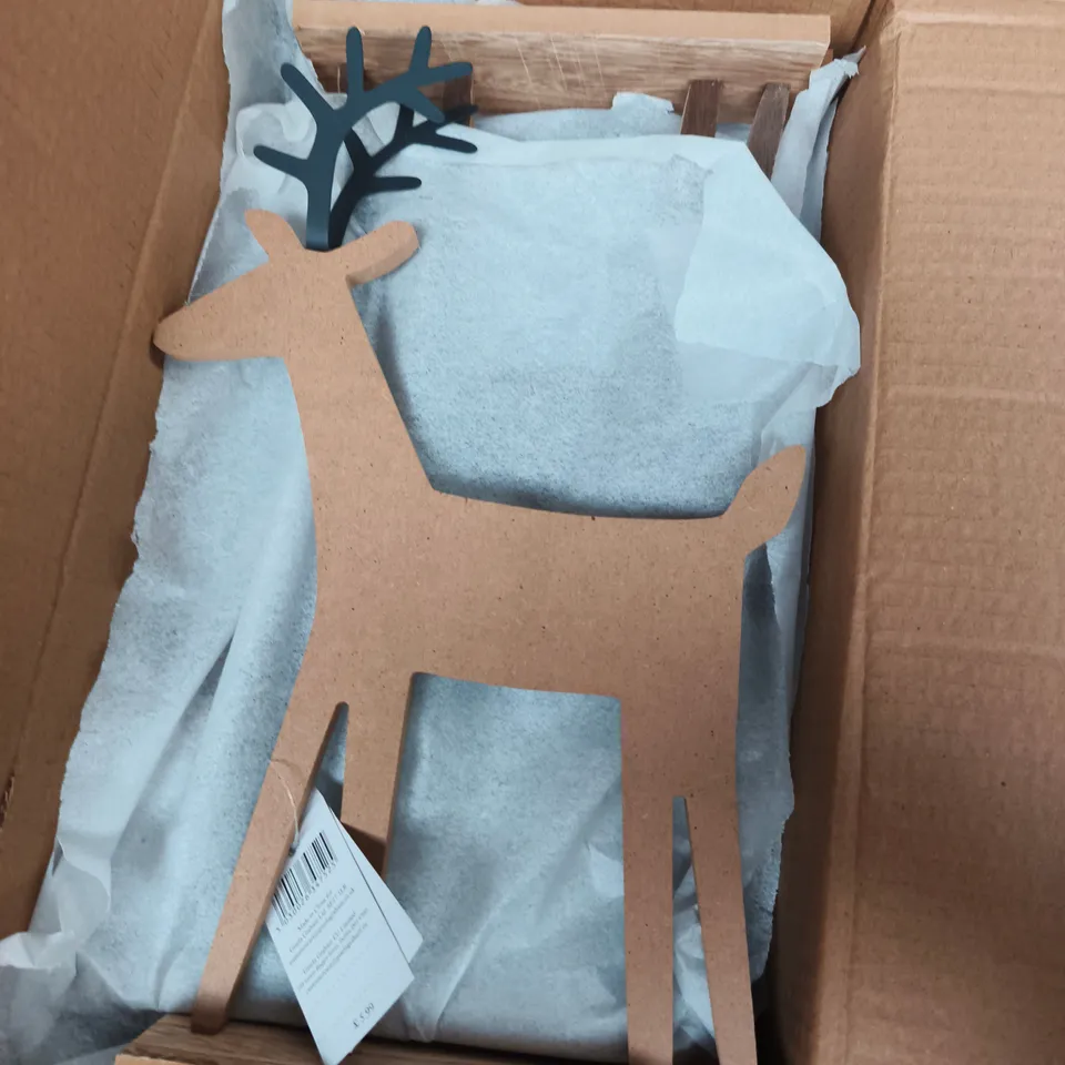 8 GISELA GRAHAM WOODEN DEER ORNAMENTS 