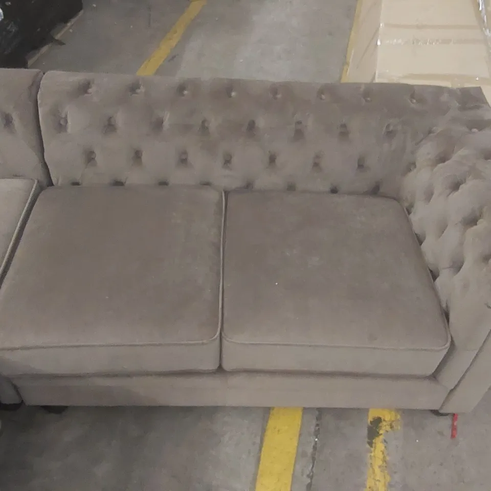 QUALITY DESIGNER VELVET UPHOLSTERED CHESTERFIELD CORNER SOFA