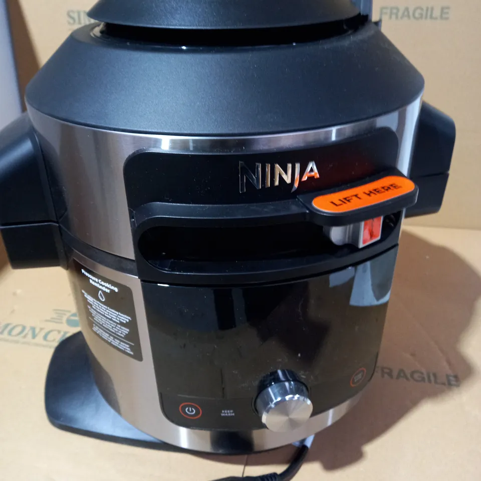 NINJA FOODI SMARTLID MULTI COOKER 