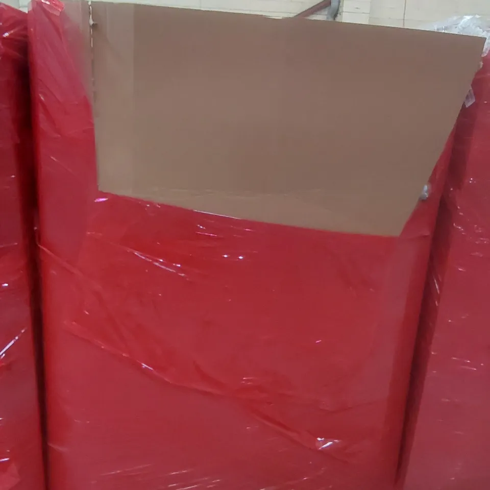 PALLET CONTAINING A LARGE QUANTITY OF ASSORTED ITEMS INCLUDING: PET BED, KIDS PINK BIKE, CAT LITTER TRAY, BLINDS ECT