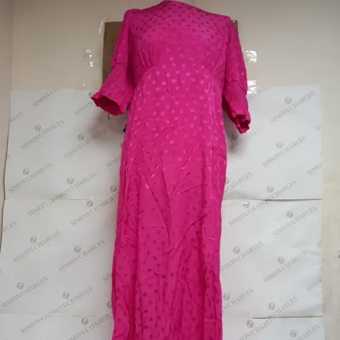 NOBODYS CHILD LUNA JACQUARD MIDI DRESS IN PINK - UK 14