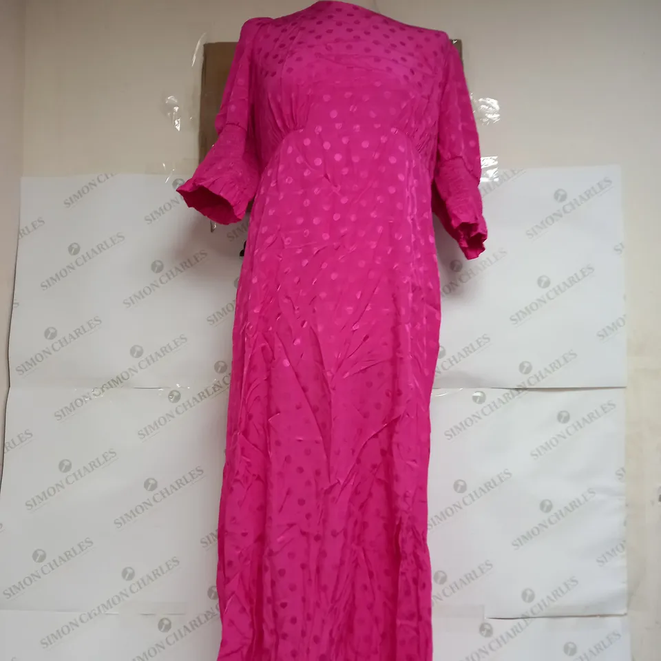 NOBODYS CHILD LUNA JACQUARD MIDI DRESS IN PINK - UK 14