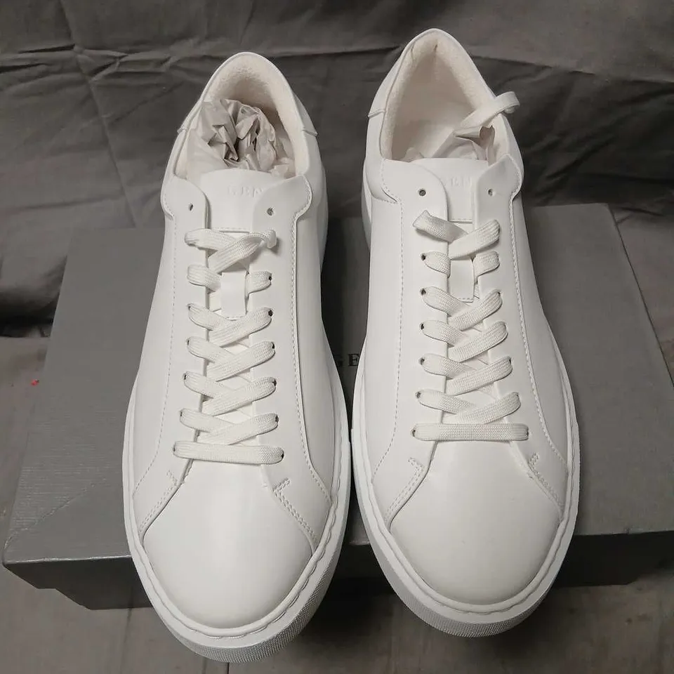LEGEND LEATHER TRAINER – WHITE (EU 45, US 12) UK 11 
