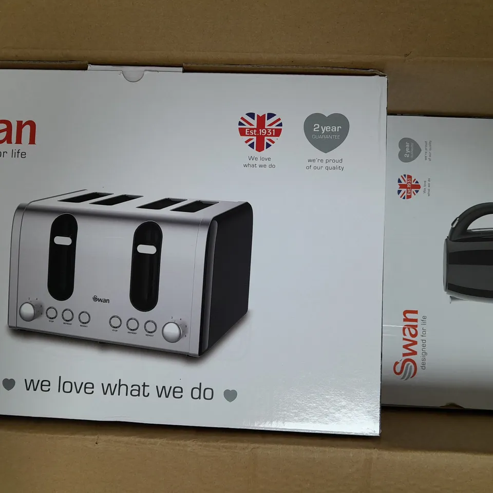 SWAN KETTLE & TOASTER 4-SLICE TWIN PACK RRP £49