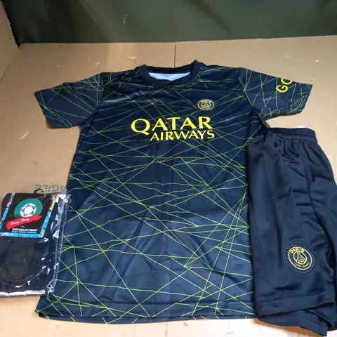 PSG FC FULL AWAY KIT WITH NEYMAR JR 10 ON THE BACK SIZE 28