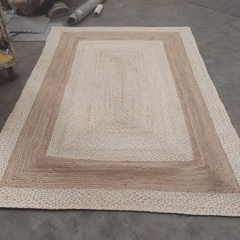 QUALITY DESIGNER AREA RUG - APPROXIMATELY 290 x 200cm