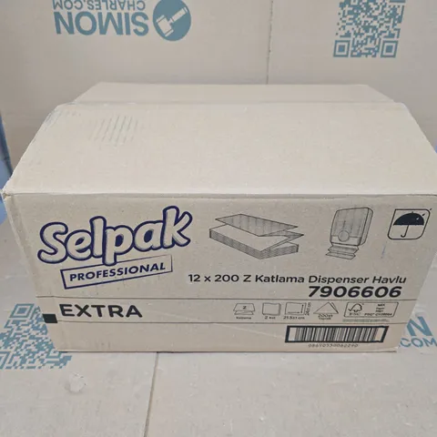 BOXED SELPAK PROFESSIONAL 12X200 Z FOLD PAPER TOWELS
