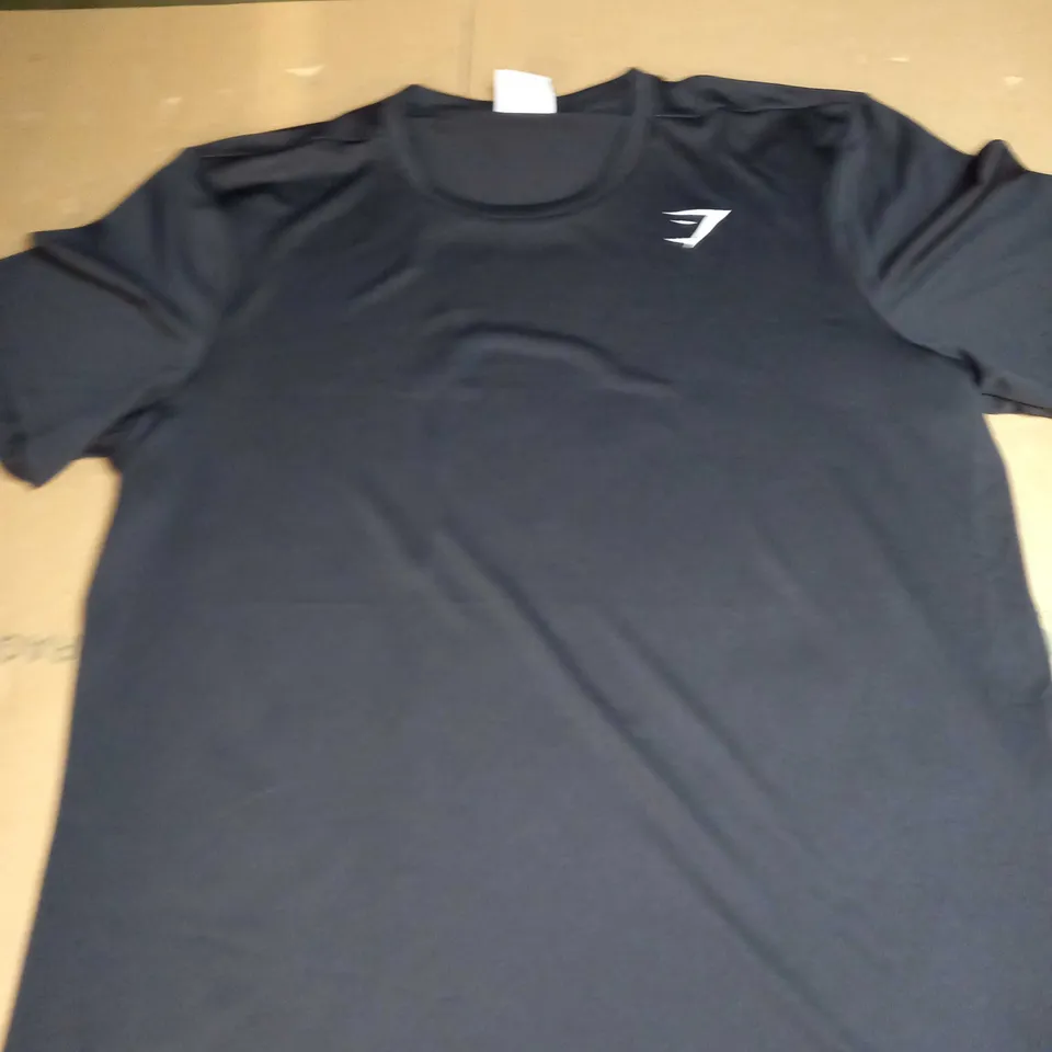 GYMSHARK TRAINING T-SHIRT SIZE XL