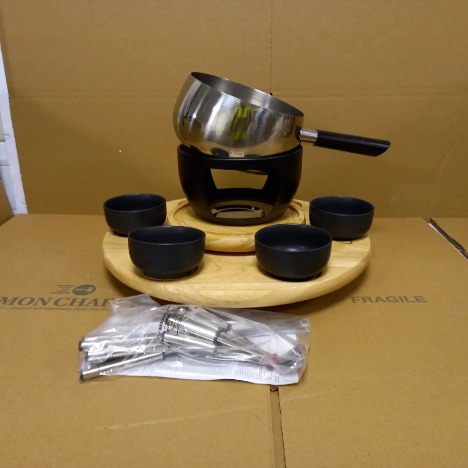 ARTESÀ DELUXE FONDUE SET