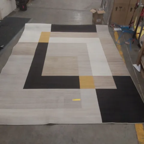 QUALITY BORNAIS MACHINE TUFTED INDOOR / OUTDOOR AREA RUG - 200 x 290cm