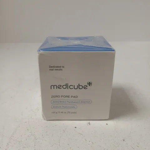 BOXED AND SEALED MEDICUBE ZERO PORE PAD (70 PADS)