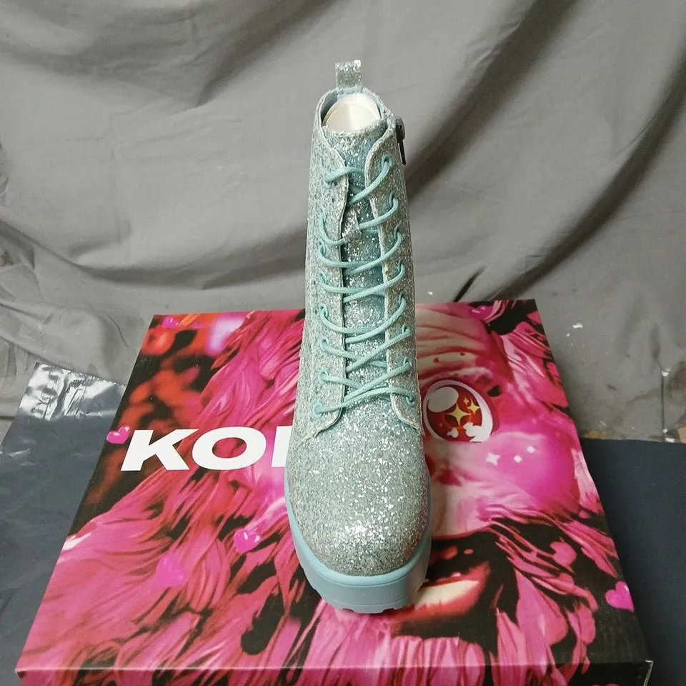 KOI PLATFORM BLUE GLITTER BOOTS BOXED SIZE 3