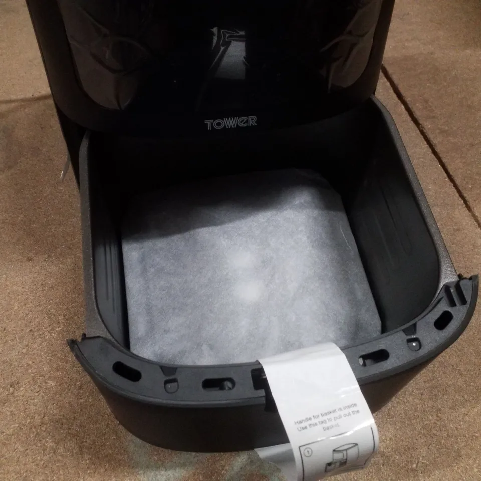 BOXED VORTX 4L DIGITAL AIR FRYER - BLACK 