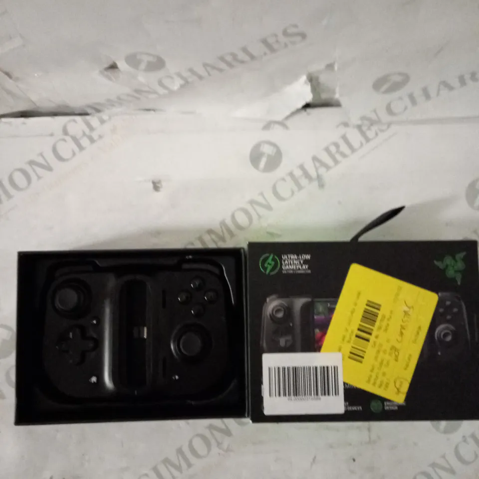 RAZER KISHI GAMING CONTROLLER