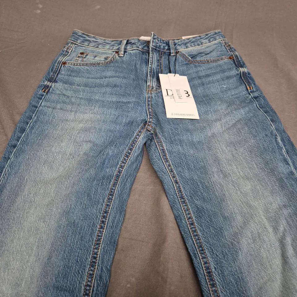 STRADIVARIUS D98 STRAIGHT DENIM JEANS- UK 10