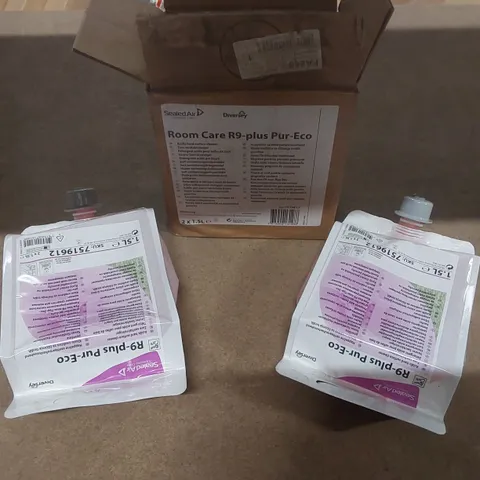 BOXED PAIR OF DIVERSEY 1.5L ROOM CARE R9 PLUS ACIDIC HARD SURFACE CLEANER