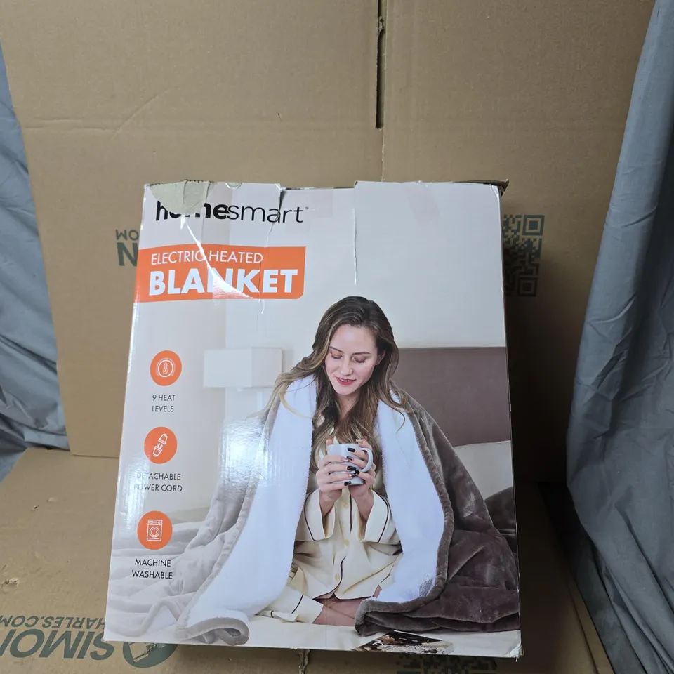 HOMESMART ELECTRIC HEATED BLANKET – 9 HEAT LEVELS, DETACHABLE POWER CORD, MACHINE WASHABLE