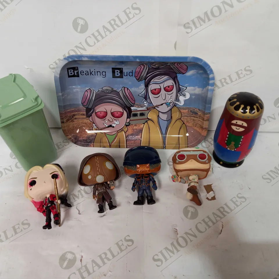 BOX OF APPROX 30 ASSORTED TOYS TO INCLUDE - RICK AND MORTY ROLLING TRAY, POP ACTION FIGURES, STATIONARY WHEELIE BIN ETC